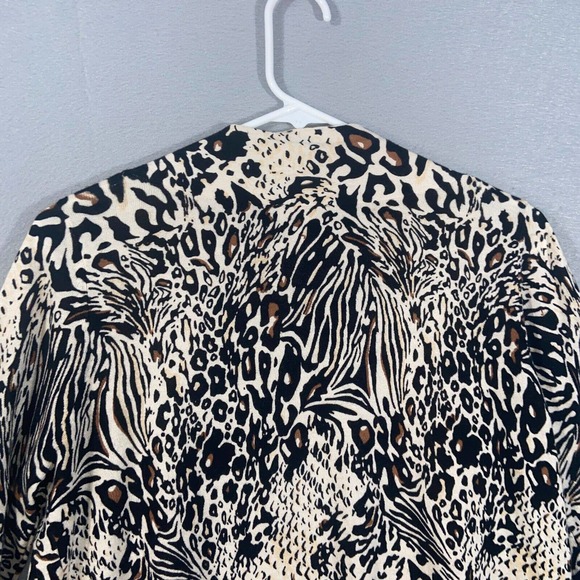 Chicos Cardigan Womens 0 Beige Cheetah Print Pull On Long Sleeve Business Casual - Picture 7 of 12